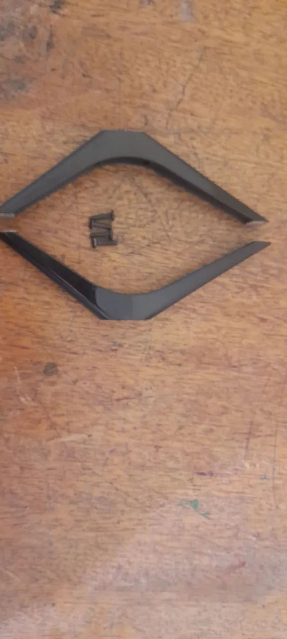 Pé de TV TCL