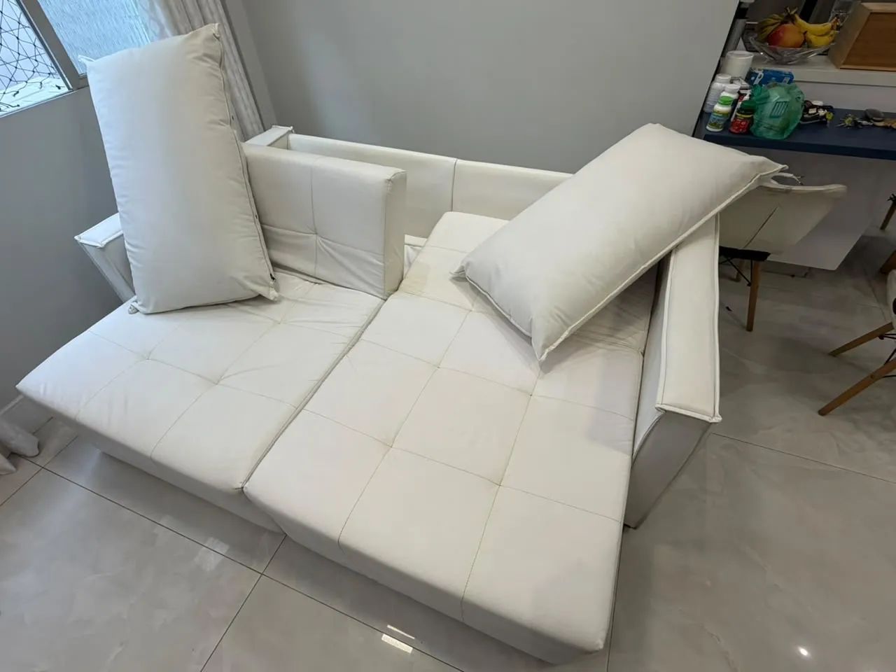 Sofá Retrátil 2,10m Branco - Higienizado - 12x de R$ 125