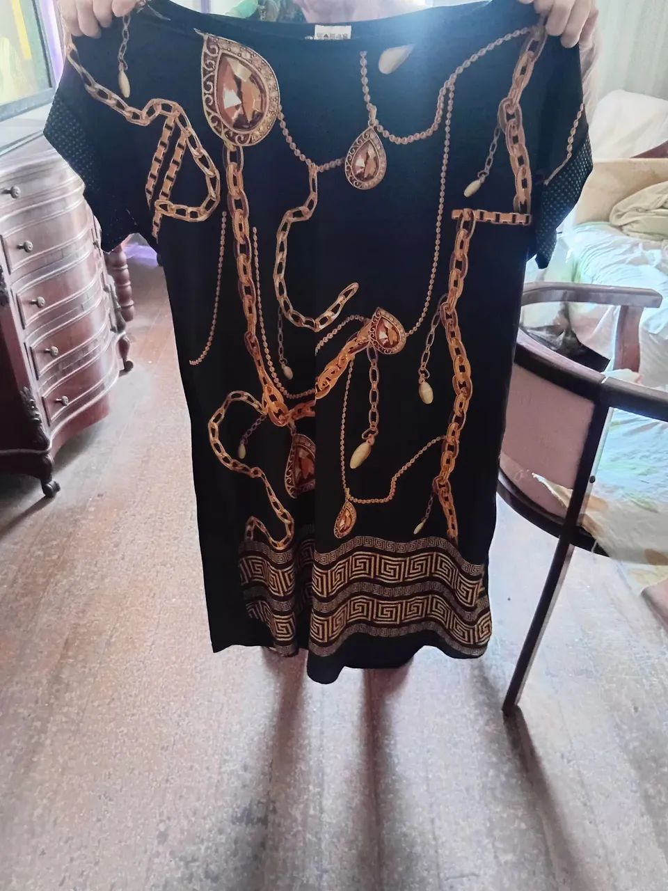 Vestido preto importado  - Foto 4