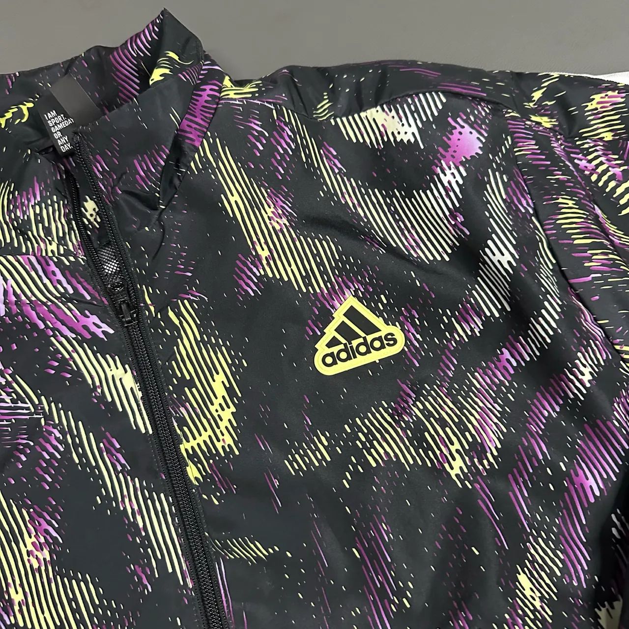 Conjunto Adidas Future Icons Hyperpulse - Foto 4