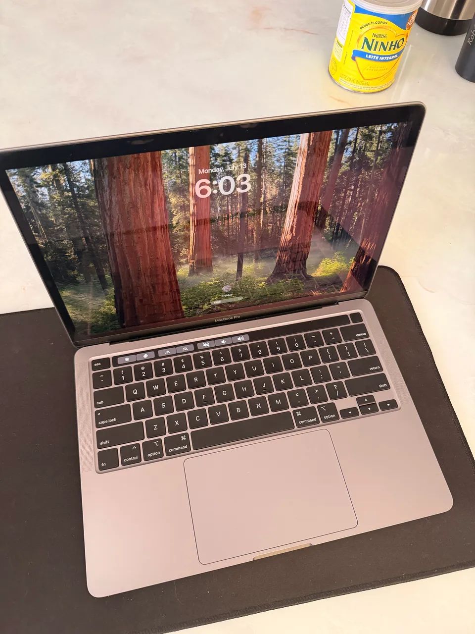 MacBook Pro 2020 - Foto 2