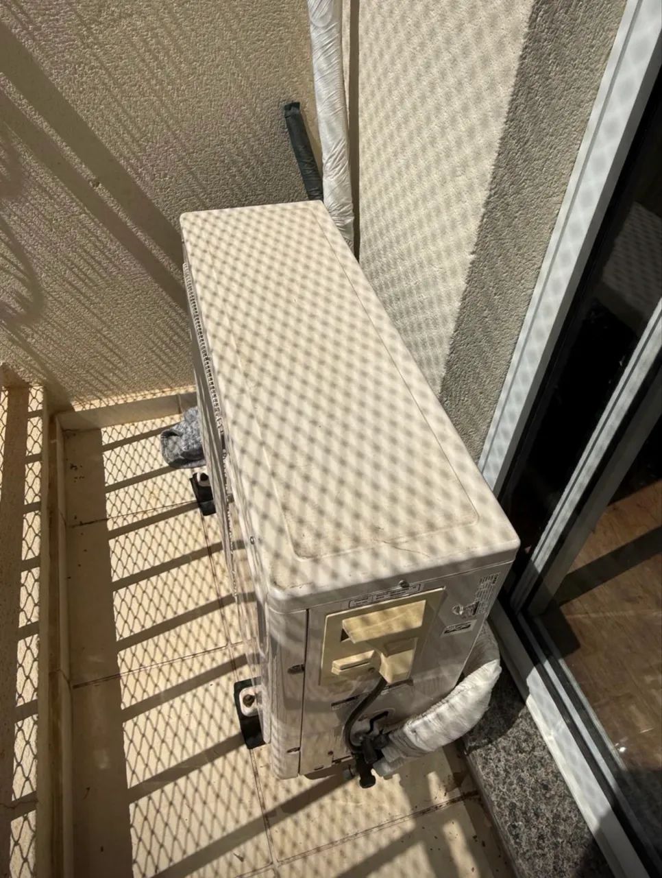 AR-CONDICIONADO 12.000 BTUs Electrolux