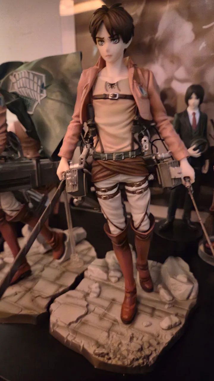 Eren Yeager e Leví Ackerman Attack on Titan Action Figure Hobbymax  - Foto 2