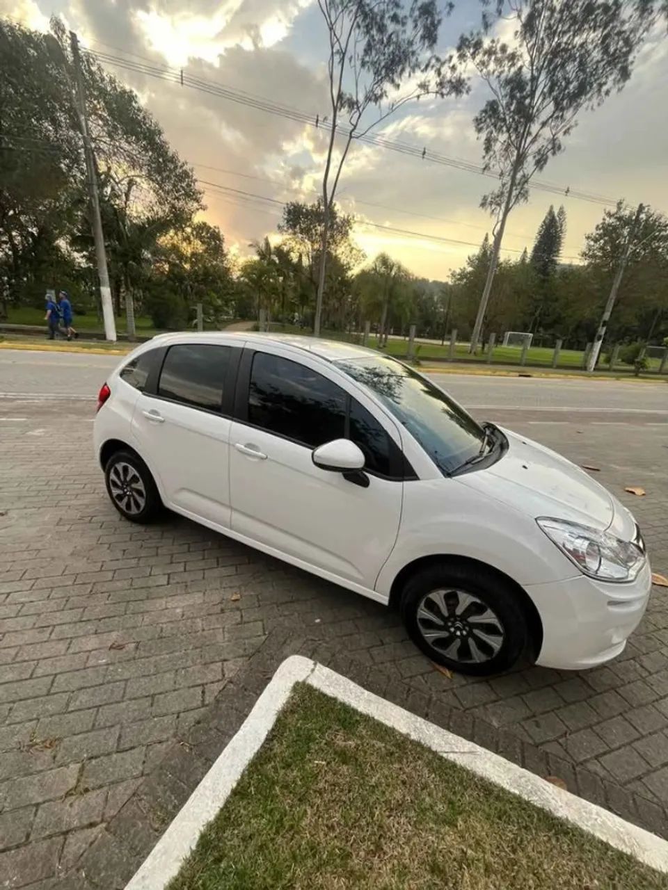 Citroen C3 Attraction Pure Tech 1.2 Flex 12V MEC 2020 - Foto 2