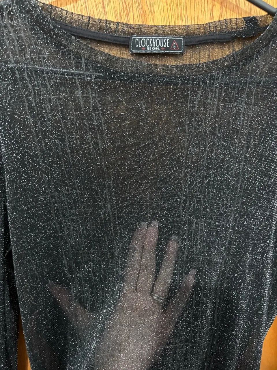 Camiseta de manga longa com brilhos  - Foto 2