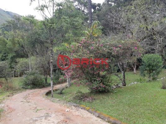 Excelente terreno com 5900 mil m² no bom retiro.