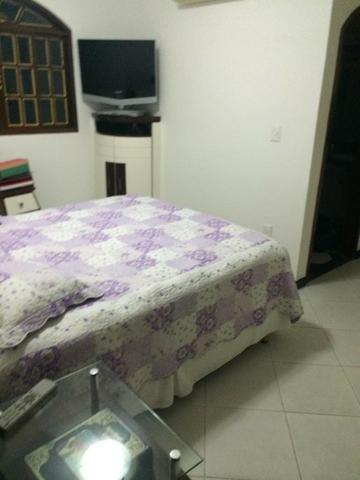 Linda casa triplex, 3 quartos, 3 vagas de garagens, Piscina e churrasqueira - Foto 8