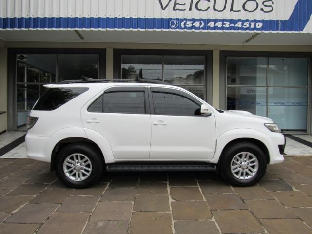Hilux SW4 SRV 4x4 Aut / 7 Lug - 2015 - Foto 5