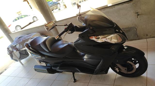 Suzuki Burgman 400 ano 2010 zeradissima de tudo, toda revisada - Foto 2