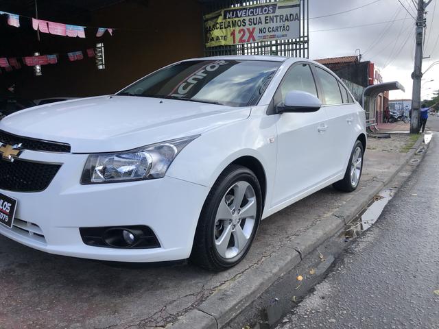 Cruze LT 2013 único dono 28800km desafio igual - Foto 6