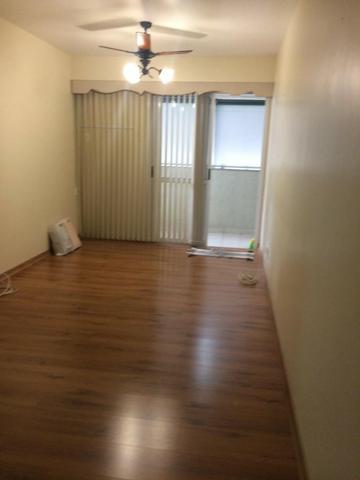 Apartamento com varanda e vaga escritura