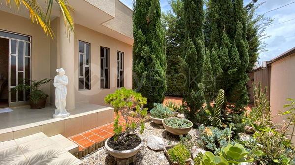 Casa com 4 quartos - Bairro Setor Central em Morrinhos - Foto 7