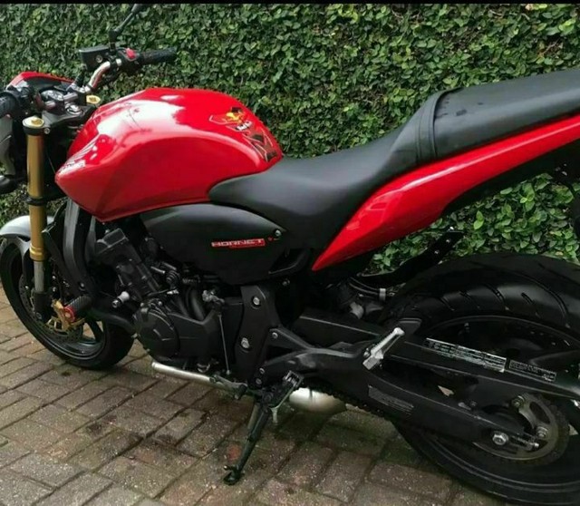 HONDA HORNET