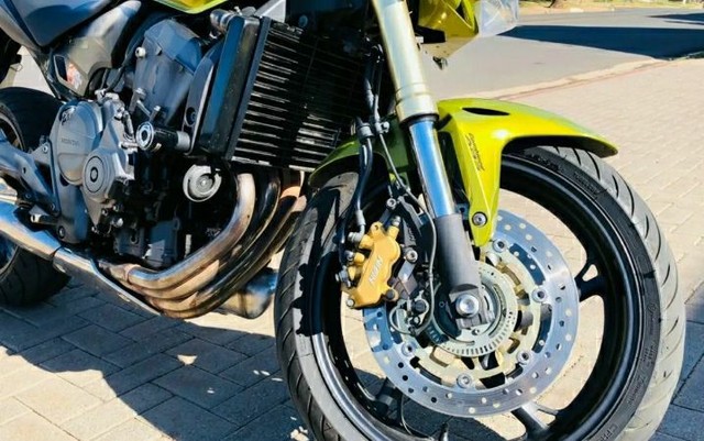 HONDA HORNET