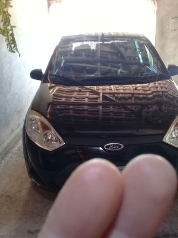 FIESTA SEDAN