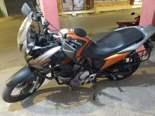 MOTO HONDA TRANSALP 700