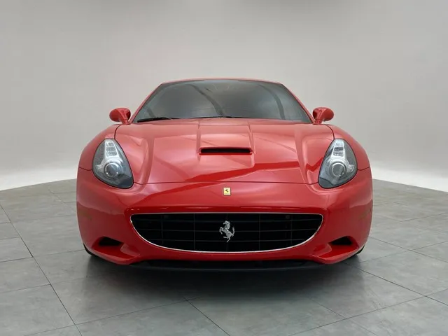 Ferrari California - MTA Brasil