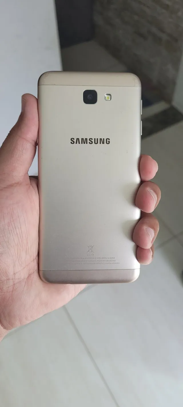 Celular j5 core  +434 anúncios na OLX Brasil