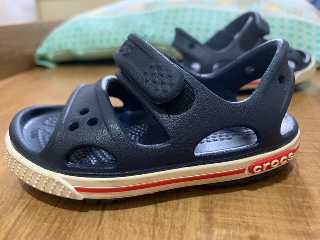 Sandália crocs original azul marinho infantil - Artigos infantis - Jardim  Colorado, São Paulo 1165475403 | OLX