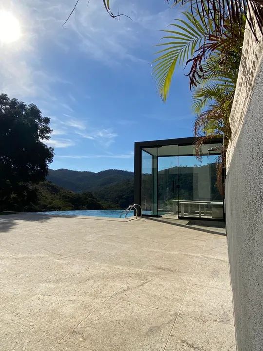 CASA NOVA EM SECRETÁRIO 