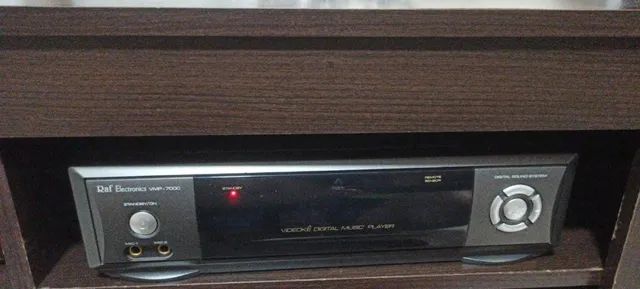 Videokê Bingo VMP 7000 Raf Original Com 4290 Músicas Semi Novo Companha 2 Microfones 1400 - Foto 2