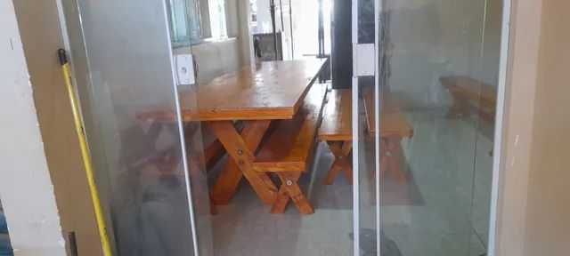 Mesa madeira maciça toda selada e invernizada.  - Foto 2