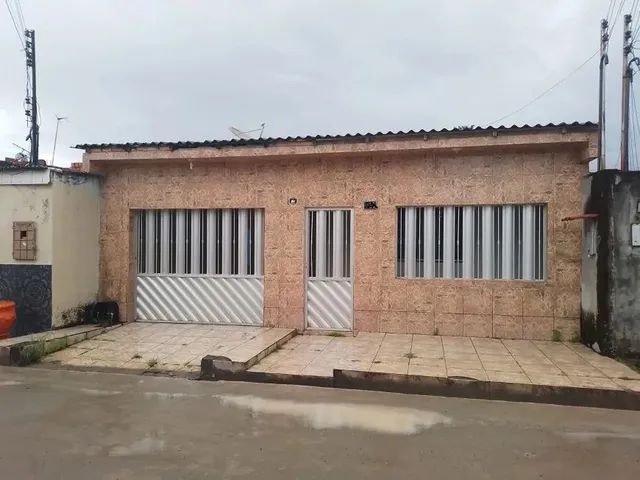 Casa a venda no areal 