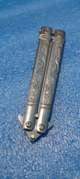 Canivete Butterfly Tanto Prateado - Foto 2