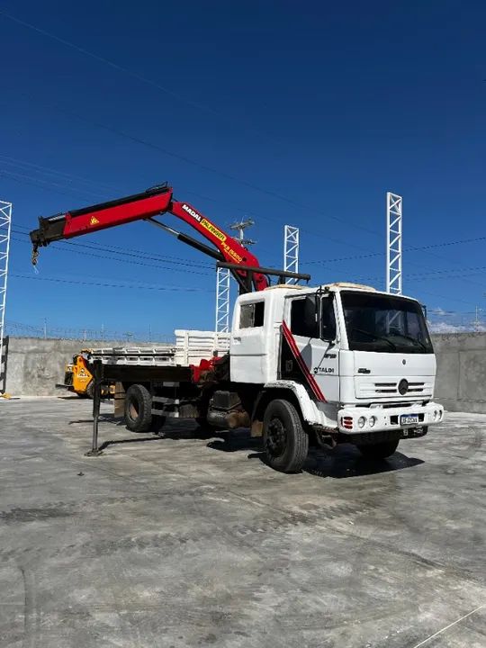 MERCEDES BENZ ATRON 1718, MUNK COM CABINE SUPLEMENTAR - Foto 5