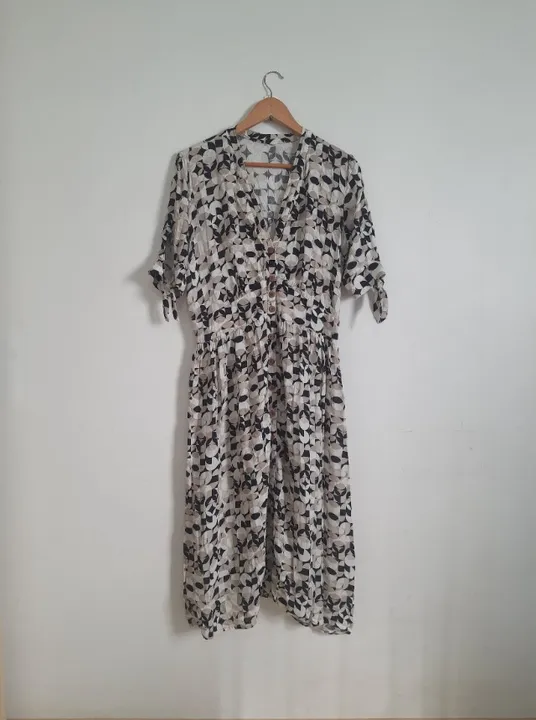 Vestido Midi Manga Curta Estampado