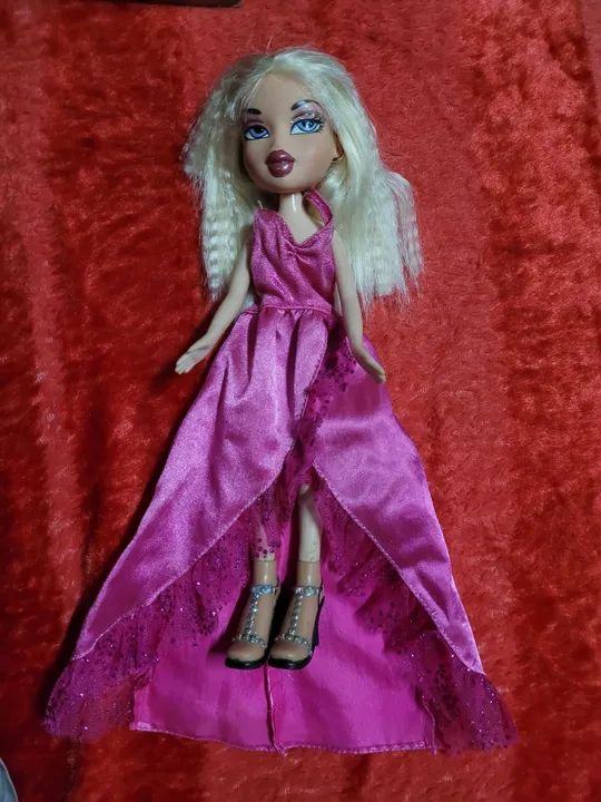 Boneca Bratz -Cloe Pink Fashion Brinquedos e Jogos Dona