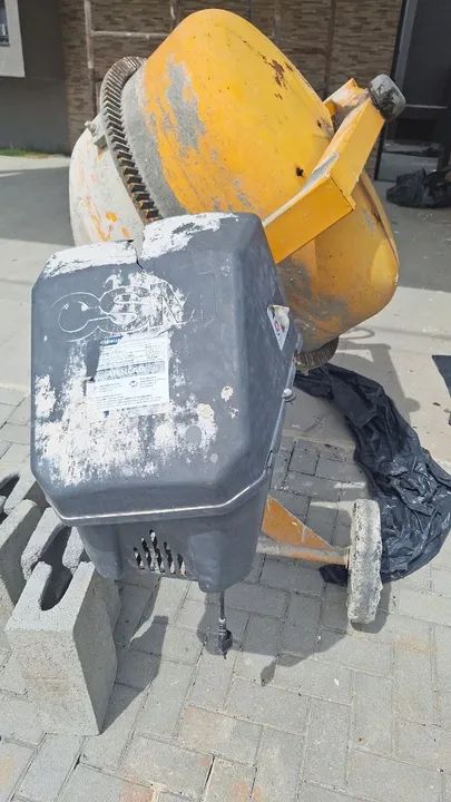 Betoneira Usada em Ótimo Estado - Foto 3