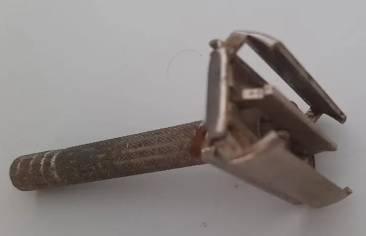 Aparelho de barbear antigo Gillete  - Foto 3