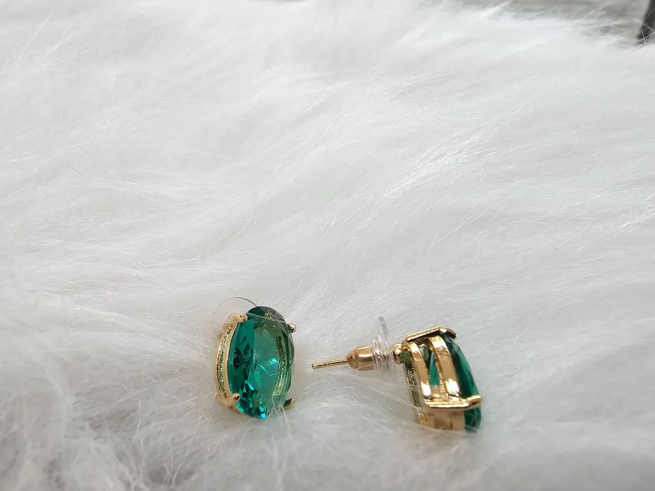 Brinco pedra verde Bijoux - Foto 2