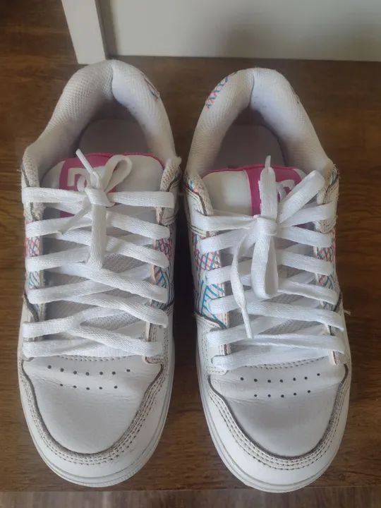 Tênis Dcshoe original, número 35 / 36. - Foto 2