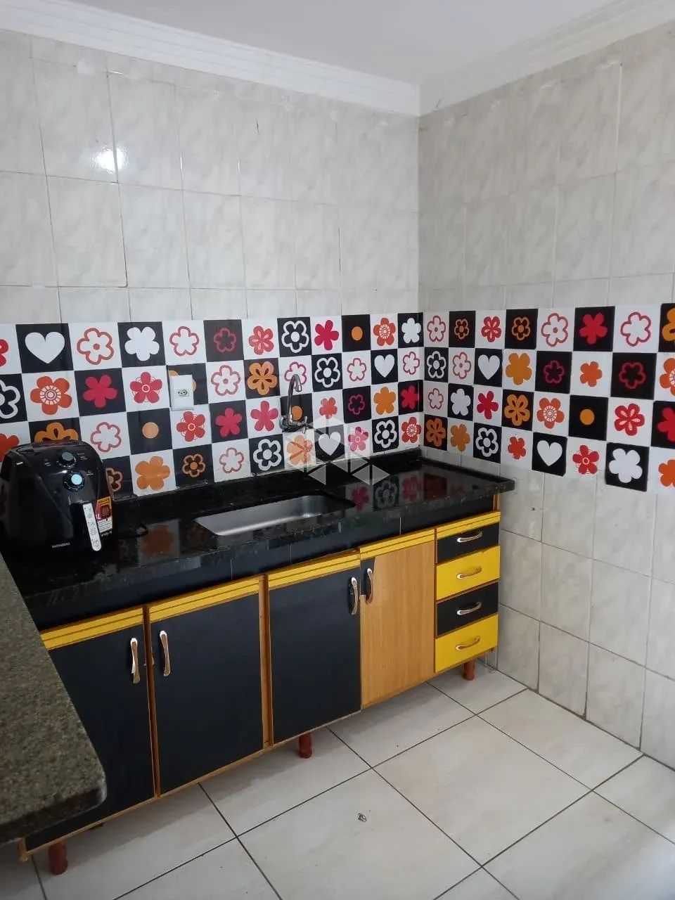 Apartamento á venda, 45m2, 2 dorm.(s), 1 vaga de garagem por R$ 135.000,00 - Colônia (Zona - Foto 5