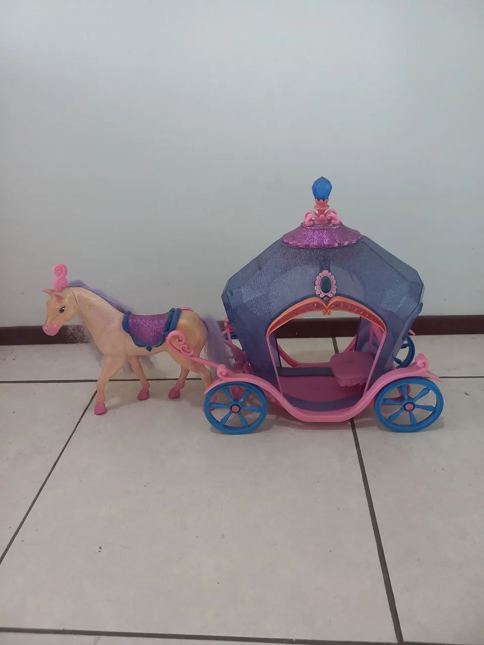 Carruagem Barbie Diamantes 