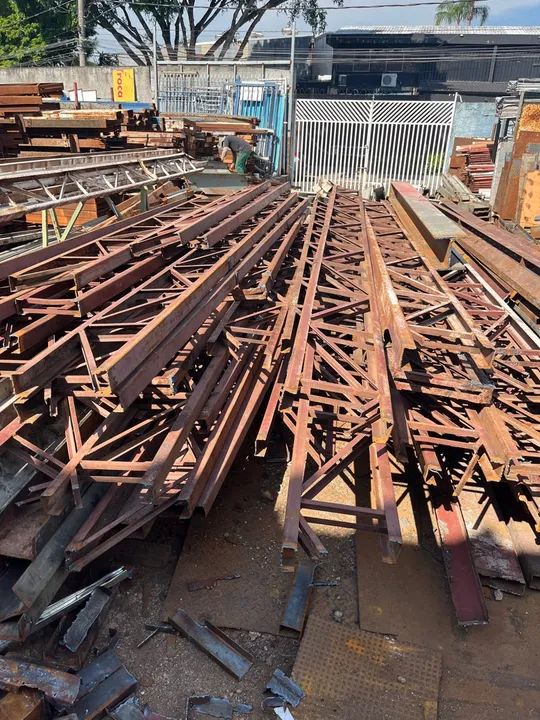 Treliça de ferro/ estrutura de ferro - Foto 2