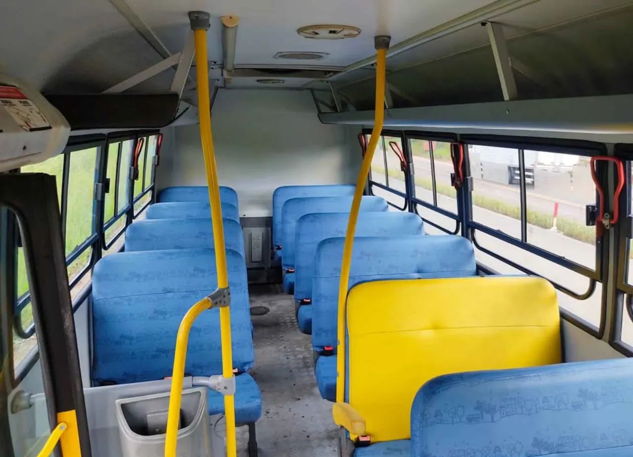 Micro ônibus Marcopolo/Volare 26L 2014 - Foto 4