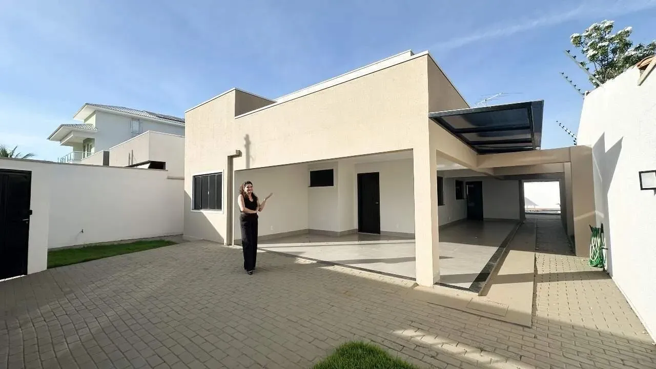 CASA NA 307 SUL (ARSO 33) COM 3 QUARTOS, SENDO UM SUÍTE E COM ÁREA GOURMET COMPLETA