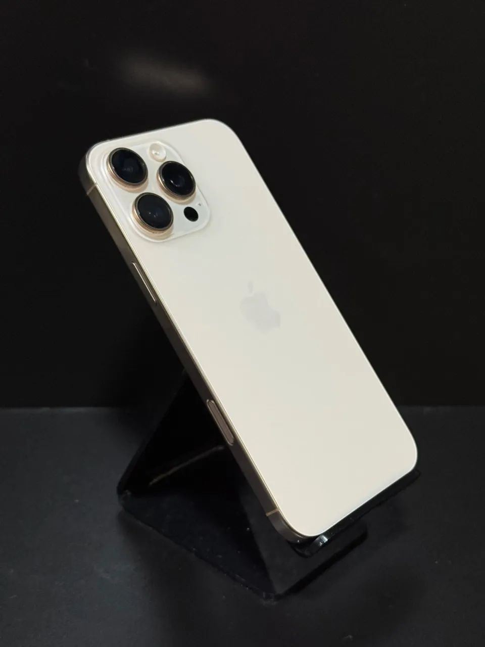 IPhone 16 ProMax com 2 meses de garantia apple restantes