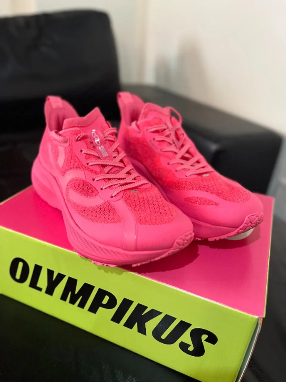 Tênis Olympikus Corre 4 Outubro Rosa, Tamanho 35