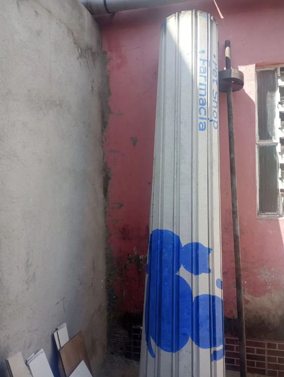 Porta de rolo para salão64640459426946120