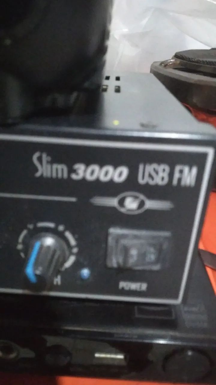 Projetor Epson 3LCD Slim completo tela amplificador dvd  comtrole maleta usb usb3000 FM  - Foto 4