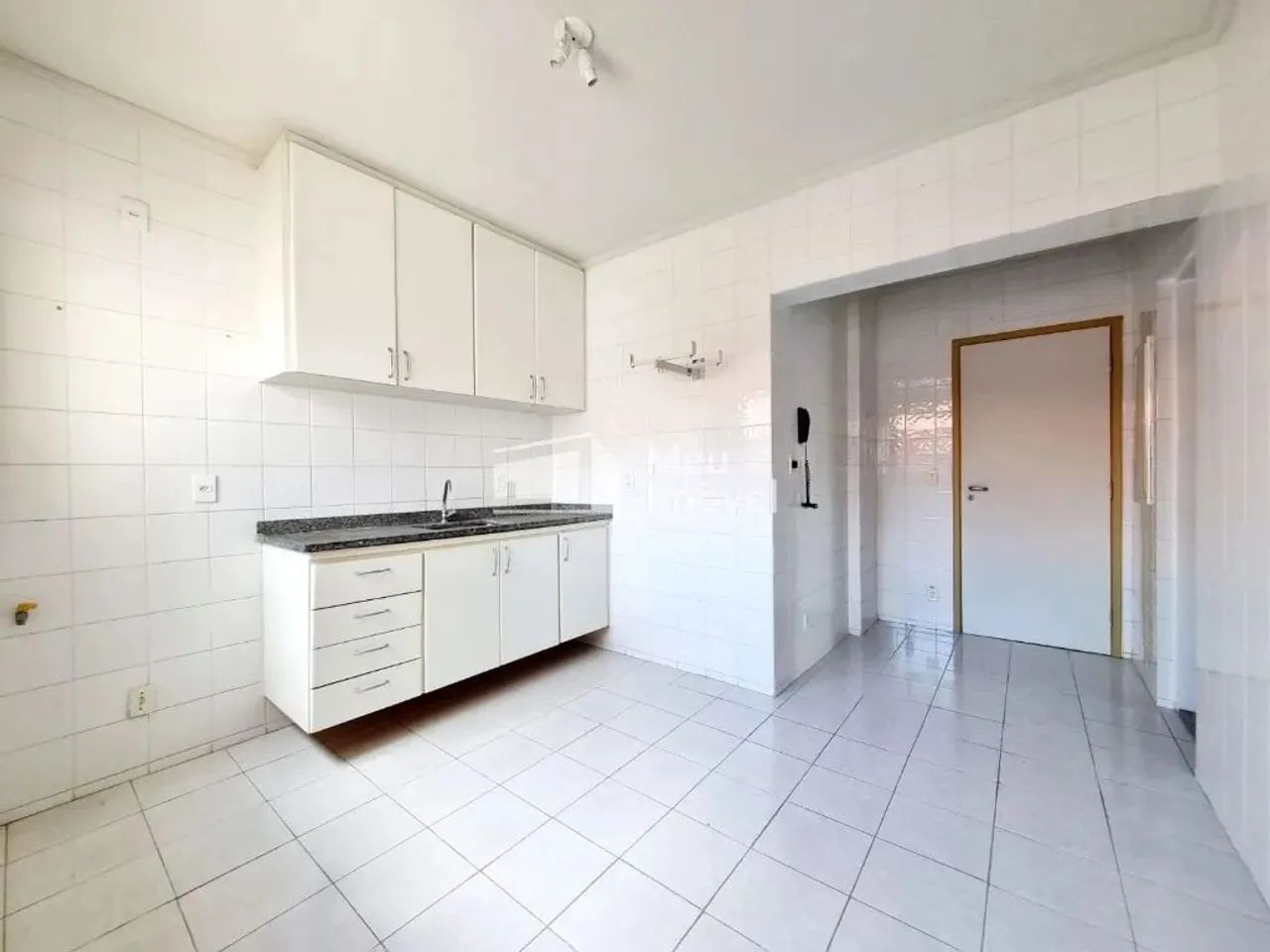 LUC Aluga Apartamento com 4 Quartos (1 Suíte) no Edifício New York  Parque Residencial Aqu - Foto 5