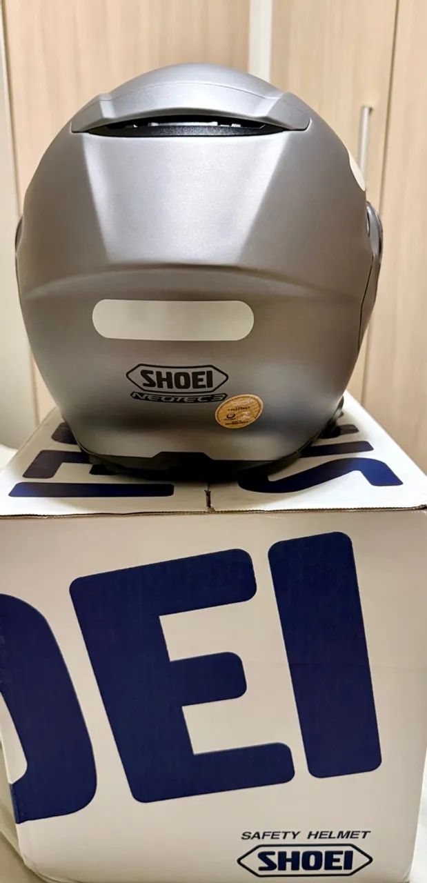 Capacete shoei neotec 3 cinza tam 58 - Foto 3