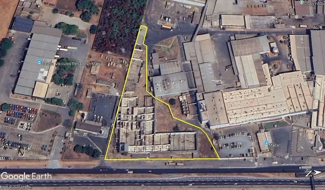 Oportunidade Única pra REFORMA na BR-153 sentido São Paulo - Galpão Comercial De - Foto 12