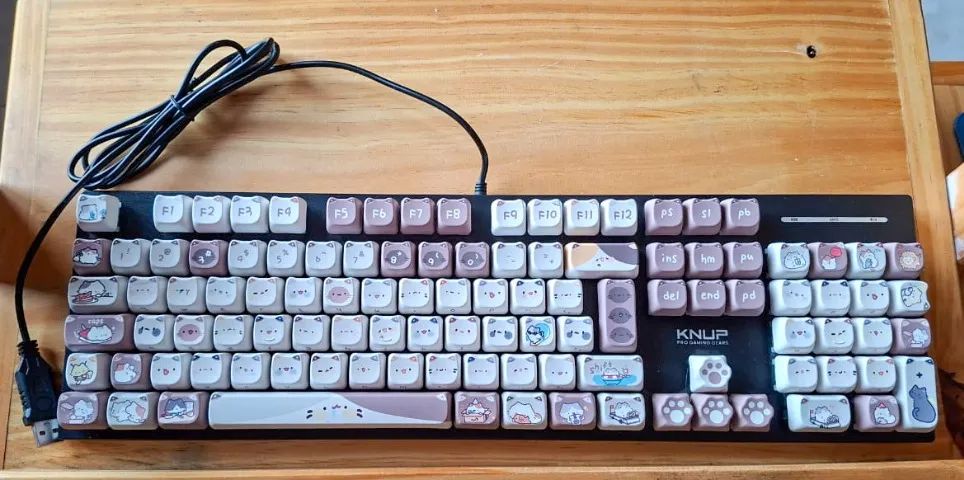 Teclado Mecânico Gamer Switch Blue Led Rgb 7 Cores Com Keycaps de