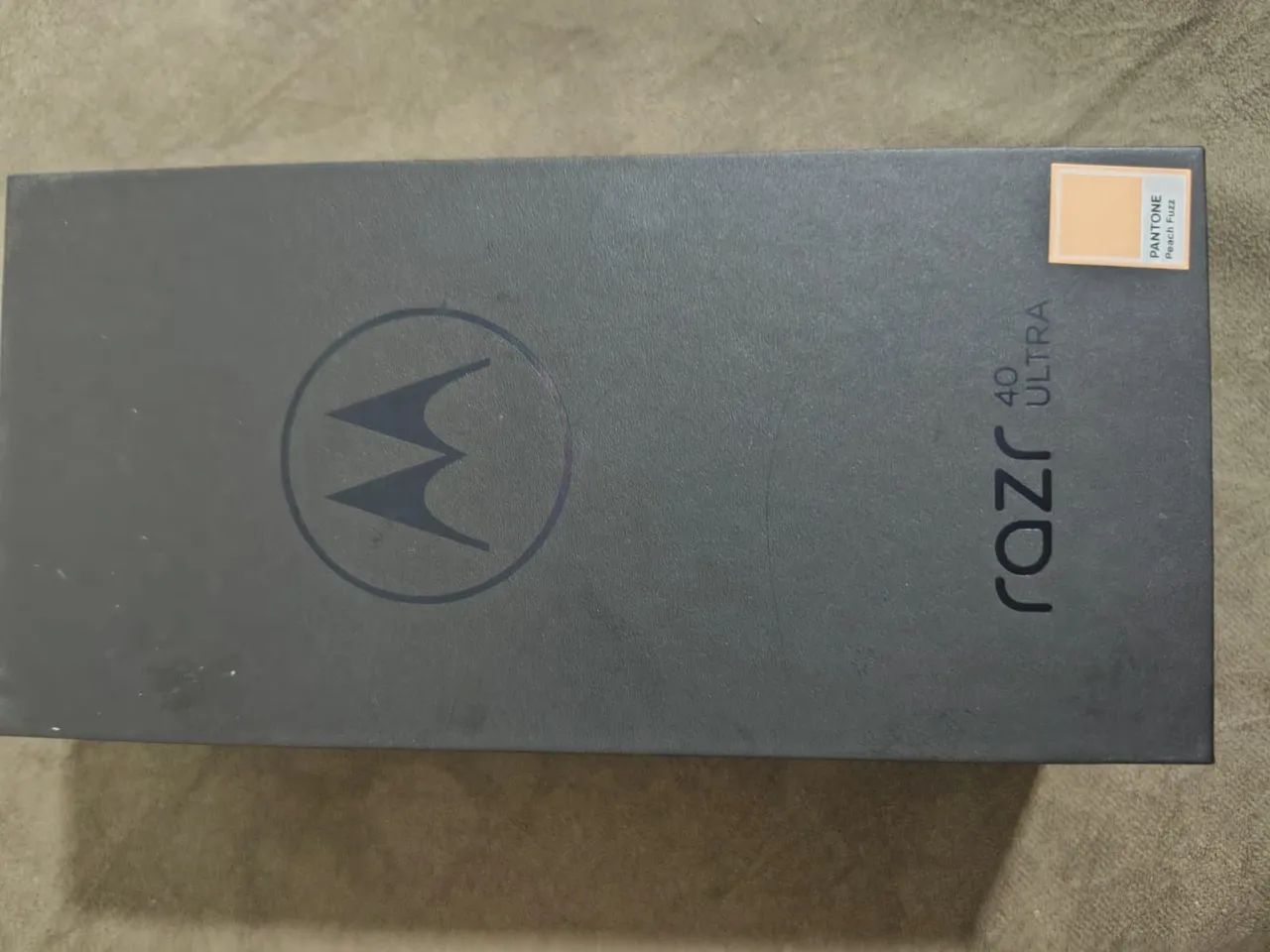 RAZR 40 ultra lacrado.  - Foto 3