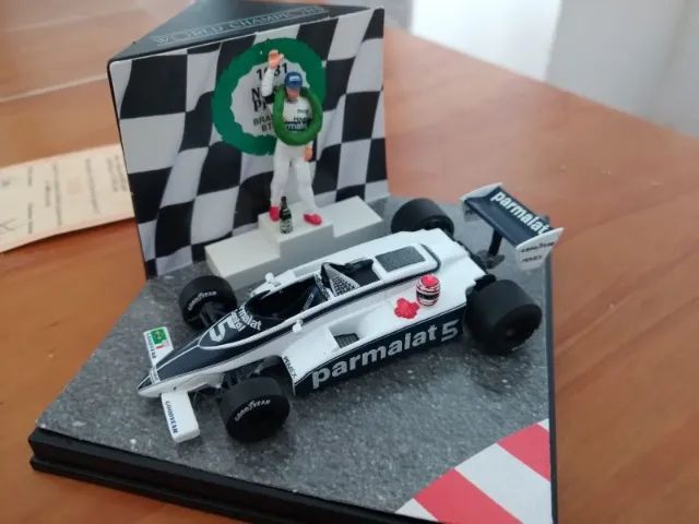 F1 Brabham BT-49C Nelson Piquet escala 1/43 edição limitada